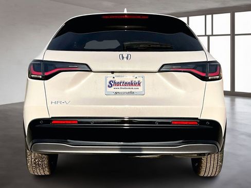 New 2026 Honda HR-V EX-L image 4