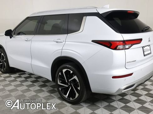 Used 2024 Mitsubishi Outlander SEL FWD image 7