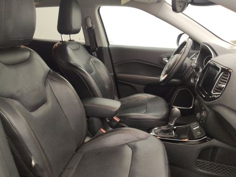 Used 2018 Jeep Compass Limited w/ Safe & Security Group FWD image 21