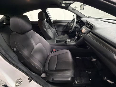 Used 2017 Honda Civic Sport image 25