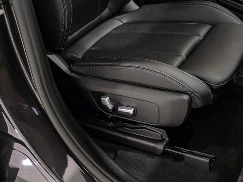 Used 2022 BMW X4 xDrive30i w/ M Sport Package 2 image 33