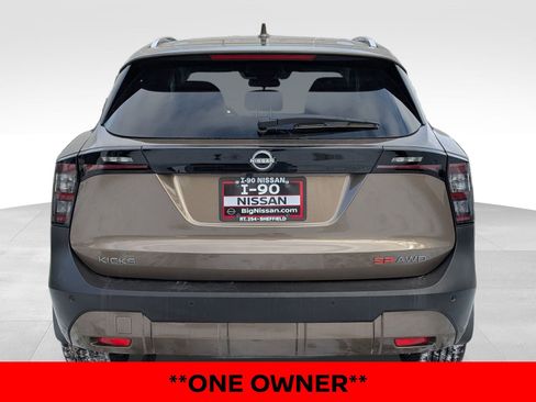 Certified 2025 Nissan Kicks SR image 7