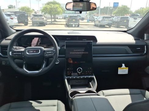 New 2026 GMC Terrain AT4 AWD/4WD image 9