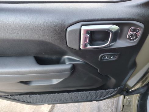 New 2026 Jeep Wrangler Unlimited Sport image 19