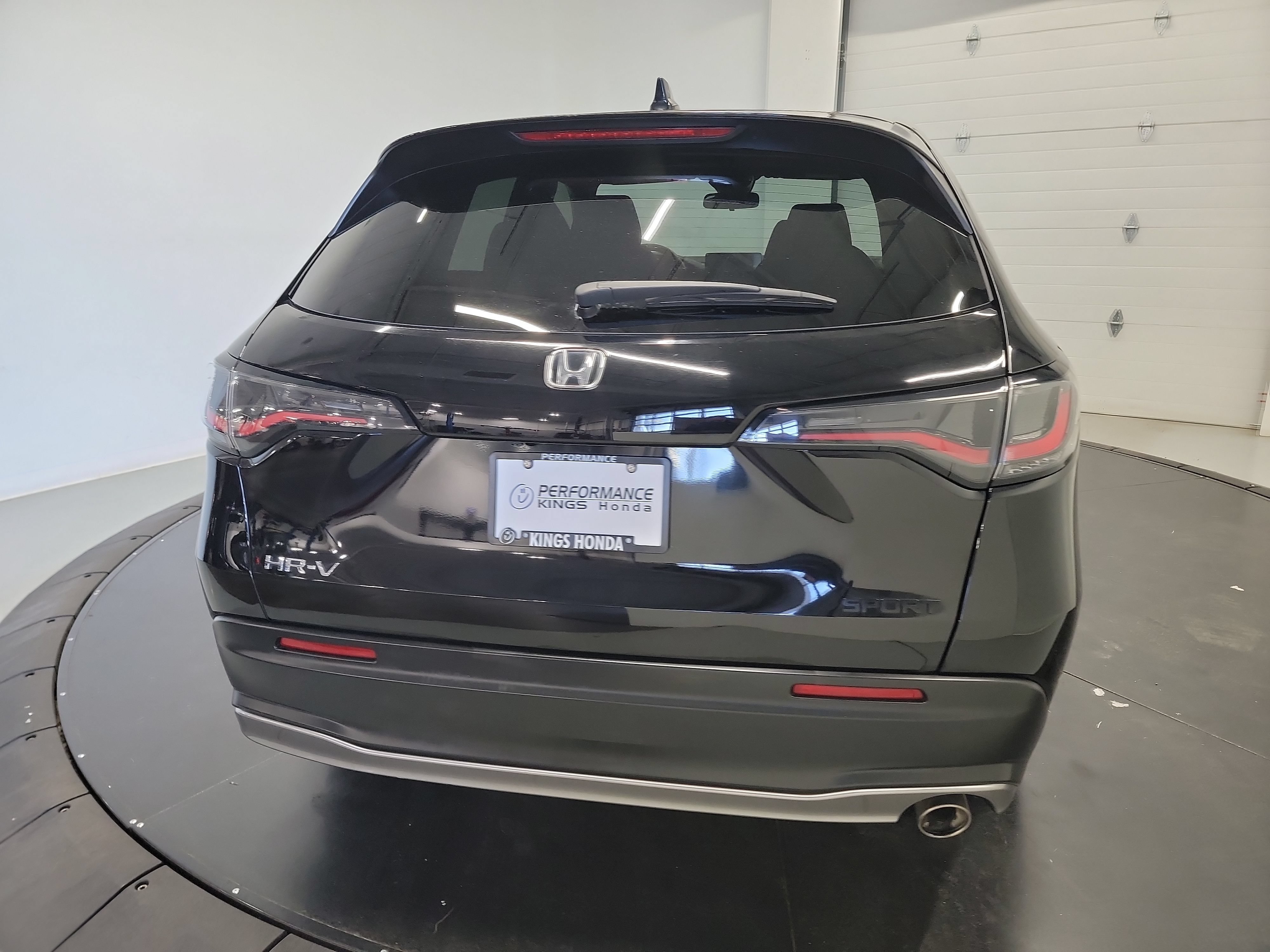 Used 2023 Honda HR-V Sport image 8