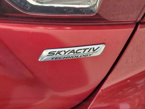 Used 2014 MAZDA MAZDA3 i Sport image 8