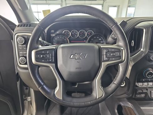 Used 2019 Chevrolet Silverado 1500 RST image 22