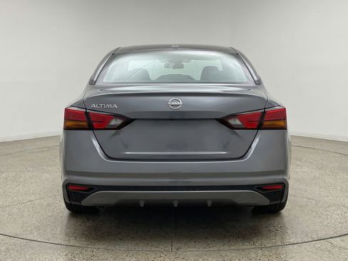 Used 2025 Nissan Altima 2.5 SV image 7