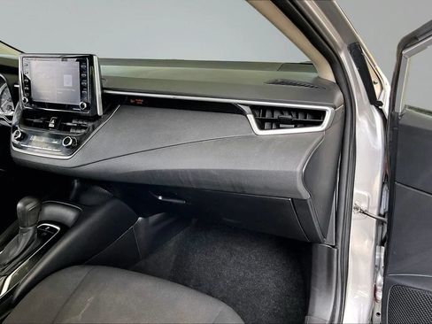 Used 2021 Toyota Corolla LE w/ Carpet Mat Package (TMS) FWD image 23