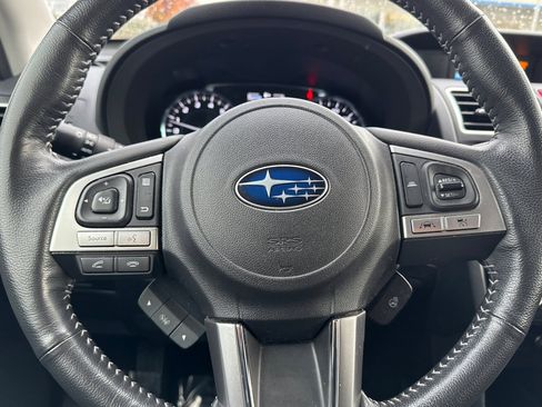 Used 2018 Subaru Forester 2.5i Touring w/ Popular Package #2 image 17