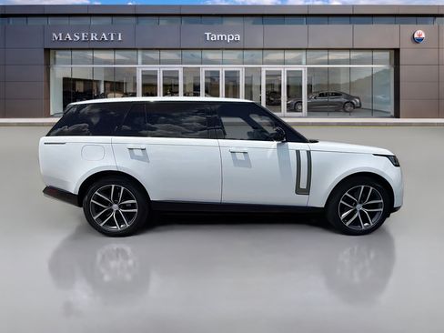 Used 2024 Land Rover Range Rover Long Wheelbase Autobiography AWD/4WD image 2