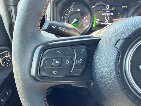 Used 2024 Jeep Wrangler Unlimited w/ Convenience Group AWD/4WD image 46
