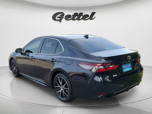 Certified 2022 Toyota Camry SE w/ Convenience Package FWD image 7