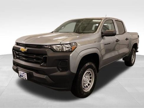New 2026 Chevrolet Colorado W/T image 5