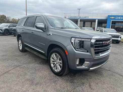 Used 2022 GMC Yukon SLT AWD/4WD image 1
