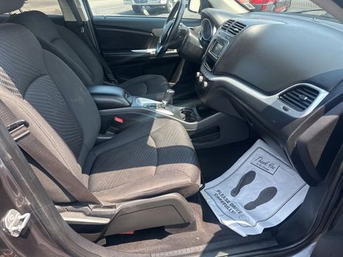 Used 2018 Dodge Journey SE w/ Connectivity Group image 18