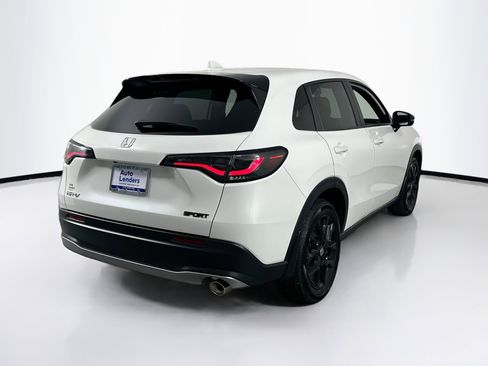 Used 2025 Honda HR-V Sport image 5