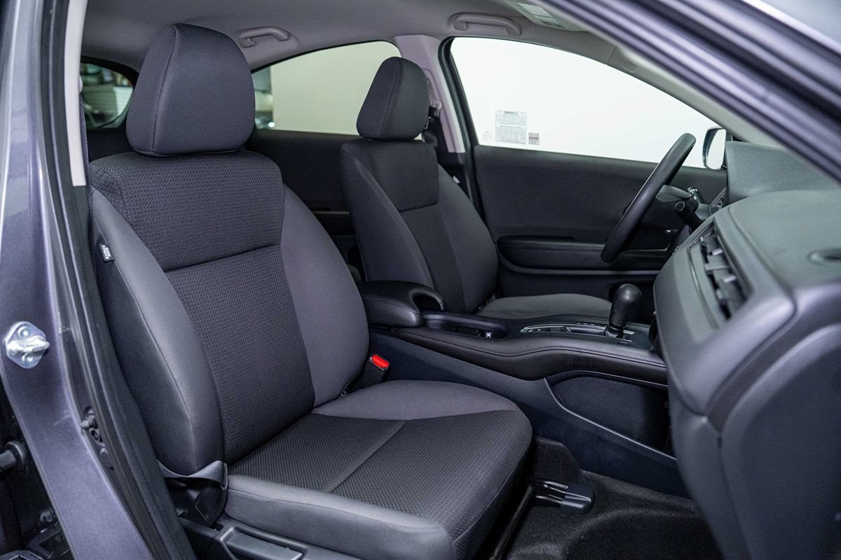 Used 2022 Honda HR-V LX image 18