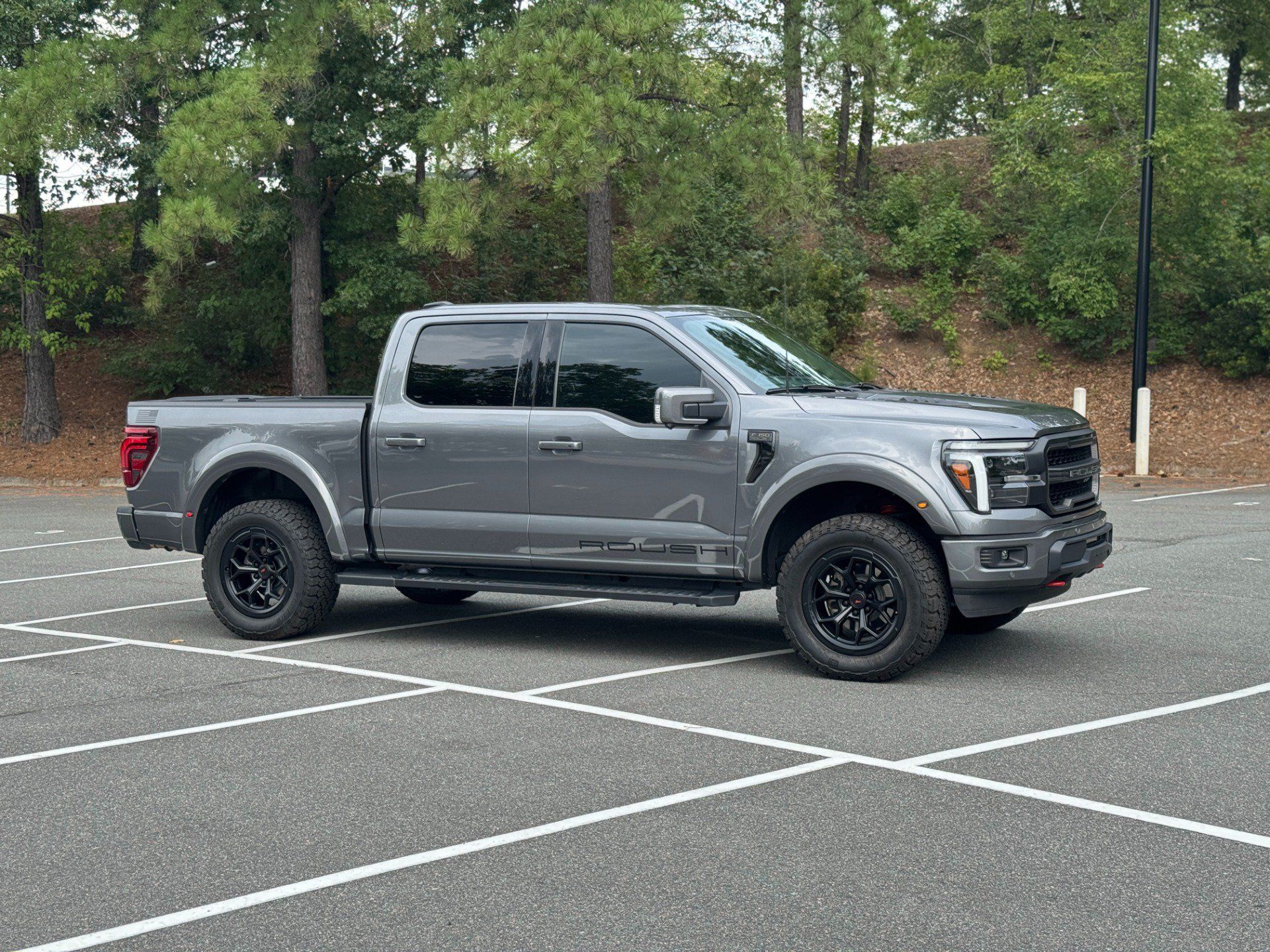 Used 2025 Ford F150 Lariat w/ Equipment Group 502A High AWD/4WD image 17