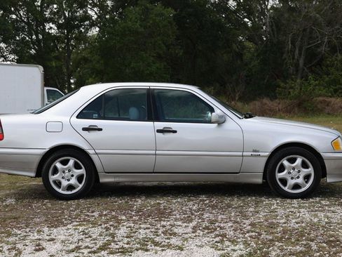 Used 2000 Mercedes-Benz C 280 Sedan image 13