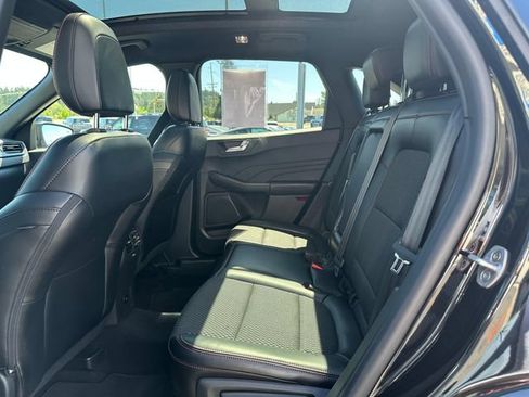 Certified 2024 Ford Escape ST-Line Select w/ Tech Pack #1 AWD/4WD image 21