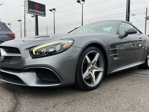 Used 2018 Mercedes-Benz SL 550 image 14