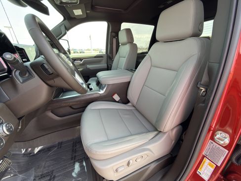 New 2026 GMC Sierra 2500 SLT image 14