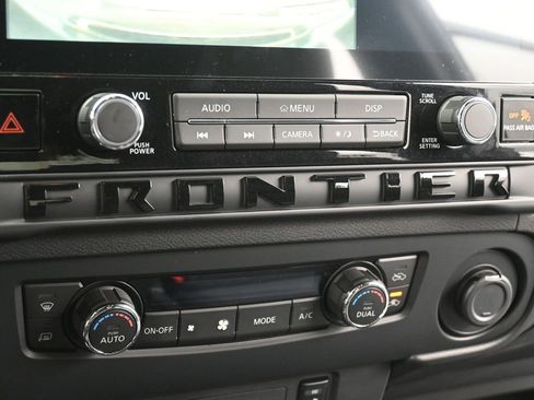 New 2026 Nissan Frontier SV image 12