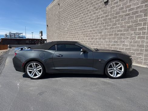 Used 2018 Chevrolet Camaro SS w/ LPO RS/SS Interior Package RWD image 4