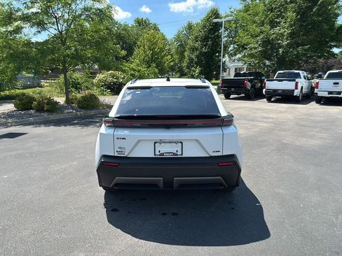 New 2026 Toyota C-HR AWD/4WD image 16