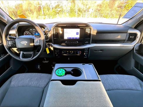 Used 2023 Ford F150 XLT image 10