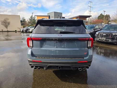 New 2026 Ford Explorer ST w/ Sun And Sound Package image 6