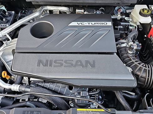 Certified 2025 Nissan Rogue SL w/ Tech Package AWD/4WD image 31