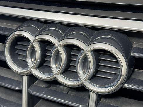 Certified 2023 Audi Q5 2.0T Premium w/ Convenience Package image 30