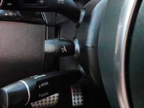 Used 2019 Mercedes-Benz GLE 43 AMG AMG GLE 43 image 35