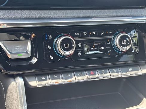 Certified 2024 GMC Sierra 1500 Denali w/ Technology Package image 18