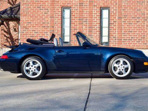 Used 1995 Porsche 911 Carrera image 4