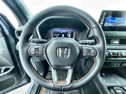Certified 2026 Honda Passport TrailSport image 22