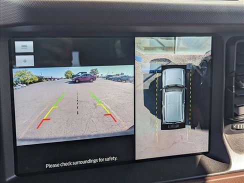 Used 2024 Ford Bronco Outer Banks image 15