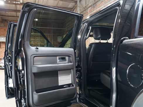 Used 2014 Ford F150 Raptor w/ Equipment Group 801A Luxury image 40