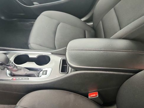 Used 2023 Chevrolet Malibu LT image 20