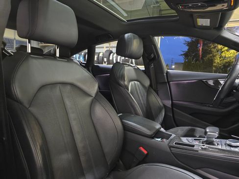 Used 2019 Audi S5 Premium Plus w/ Premium Plus image 31