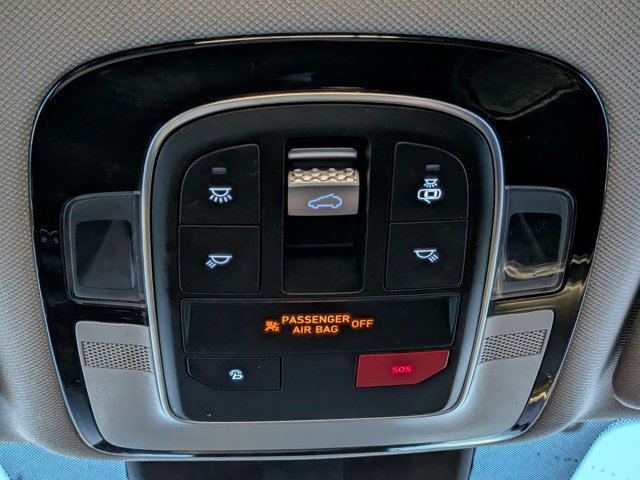 Used 2022 Hyundai Santa Fe SEL w/ Convenience + Premium Package FWD image 33