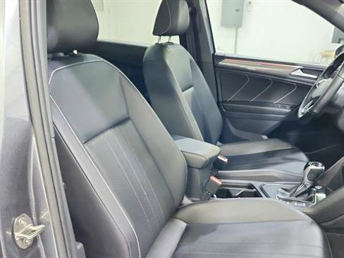 Used 2023 Volkswagen Tiguan SE R-Line FWD image 27