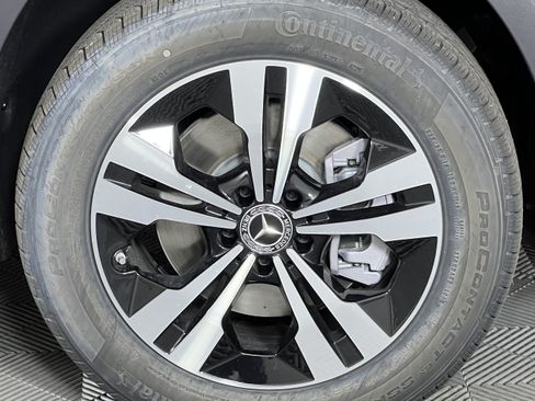 New 2026 Mercedes-Benz GLB 250 4MATIC image 15