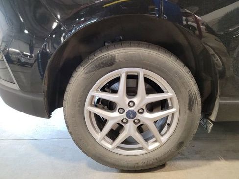 Used 2022 Ford Edge SEL w/ Convenience Package image 7