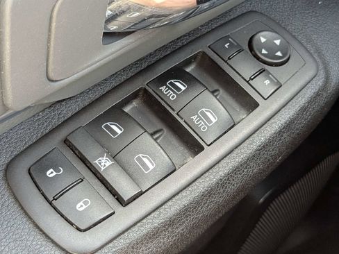 Used 2024 RAM 1500 Classic SLT RWD image 25