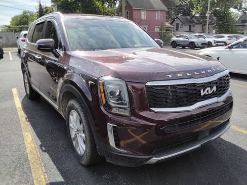 Used 2022 Kia Telluride S AWD/4WD image 11