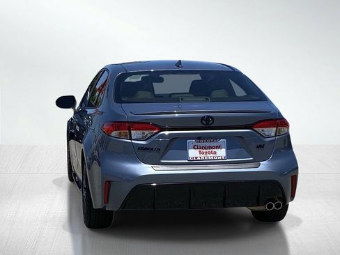 Certified 2026 Toyota Corolla SE FWD image 6