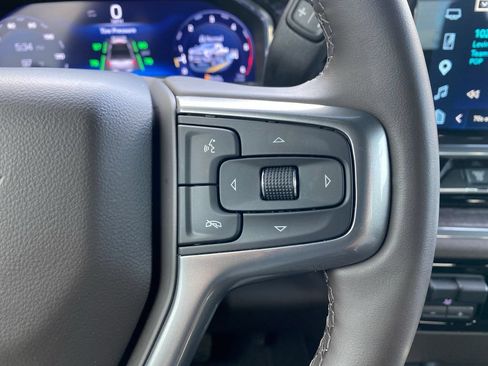 Used 2025 Chevrolet Silverado 2500 LTZ w/ LTZ Premium Package AWD/4WD image 24